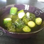 Как да се готви солени краставици дома хрупкава студена саламура