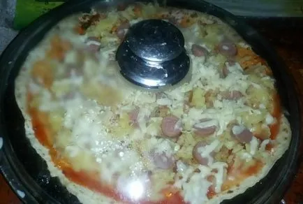 Cum de a găti o pizza într-o selecție de rețete video, tigaie