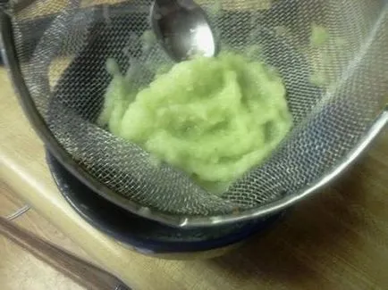 Hogyan készüljünk uborka krém otthon