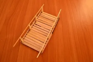 Cum de a face meserii jucărie pod de lemn, DIY!