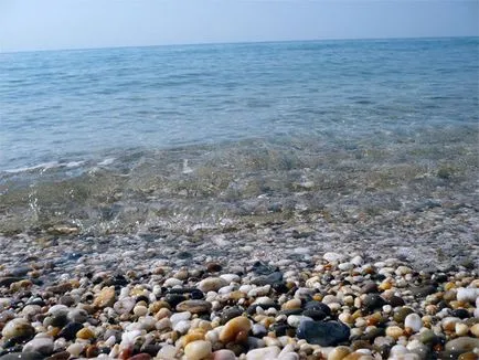 Hogyan válasszuk ki a strand, kavicsos vagy homokos strandok a krími Pantikapaion