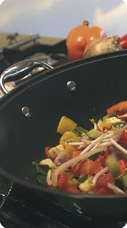 Ce este wok, cum de a alege un wok, clasificarea, aplicare, rețete