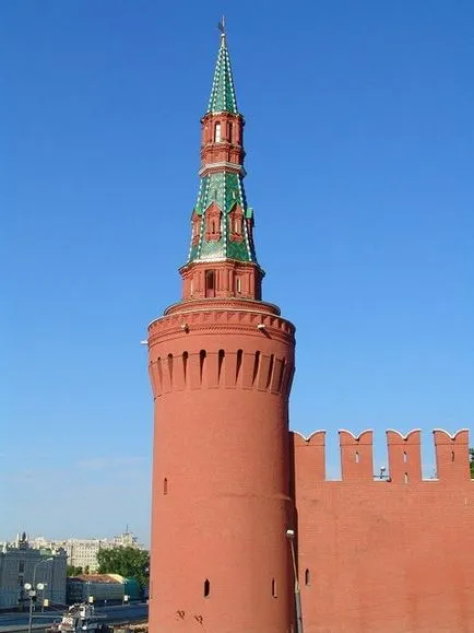 Кратка история на Кремъл в Москва - чудесата на света