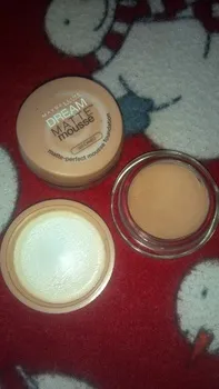 Cream mousse származó Maybelline álom matt mousse