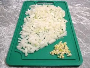 Lasagna sajttal és sonkával - lépésről lépésre recept fotók