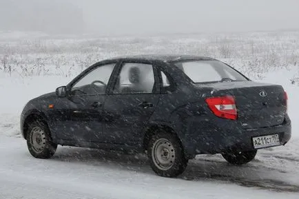 Lada Grant (lada Granta) rohadt ... jó hír - AvtoVAZ emlékeztetve