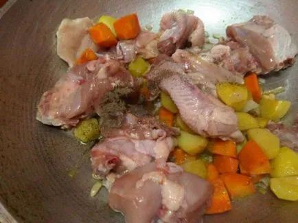 Пиле с картофи задушени в котел-добрите рецепти