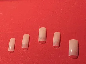 Nail kiterjesztéseket lépésről lépésre a