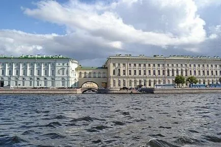 A mini-nászút utazás St. Petersburg (egy lakás bérleti keresztül piterstey)