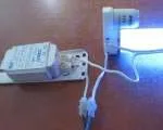 Spre deosebire de lămpi cu LED-uri prin economisirea de energie, un electrician în casă