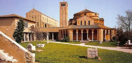 A sziget Torcello (Torcello), Velence - hogyan juthatunk el oda, hogy mit lát