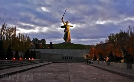 Magyarország, emlékmű Volgograd - Szülőföld kéri! Mamayev Kurgan