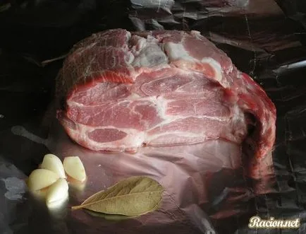 Рецепта на фурна свинско в Aerogrill у дома