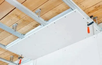 Як розрахувати площу стелі своїми руками, як порахувати периметр і квадратуру поверхні, знаючи
