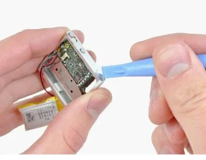 Як розібрати ipod shuffle 4th generation - заміна покриття кнопок управління (управління) Як розібрати ipod shuffle 4th generation - заміна покриття кнопок управління