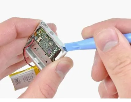 Як розібрати ipod shuffle 4th generation - заміна покриття кнопок управління (розібрати ipod shuffle 4th generation заміна покриття кнопок управління) Як розібрати ipod shuffle 4th generation - заміна покриття кнопок управління