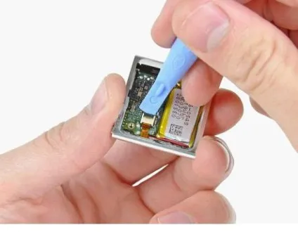 Як розібрати ipod shuffle 4th generation - заміна покриття кнопок управління (shuffle) Як розібрати ipod shuffle 4th generation - заміна покриття кнопок управління