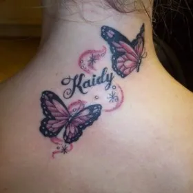 Nevek tetoválás értelmében - a szó egy szimbólum, a lányok és fiúk