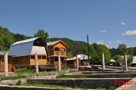 Lake Teletskoye 2016 vakáció, a közúti és a halászat tavon Teletskoye