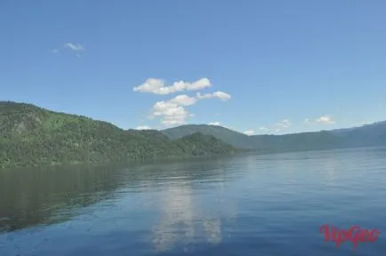 Lake Teletskoye 2016 vakáció, a közúti és a halászat tavon Teletskoye