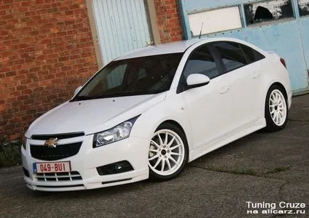 Tuning Chevrolet Cruze hatchback cu mâinile lor