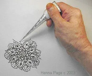 Henna в конуси