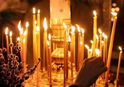 Miért vesz és tesz egy gyertyát a templomban, ortodox élet