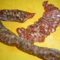 Carne de vită cârnați