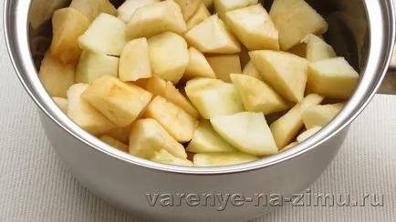 Сладко от ябълки - рецепта със стъпка по стъпка снимки