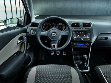 Volkswagen Cross Polo (2013-2014) - снимки, цена, характеристики Volkswagen CrossPolo 2