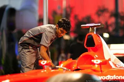 Ferrari World - cea mai mai parc de distracții -