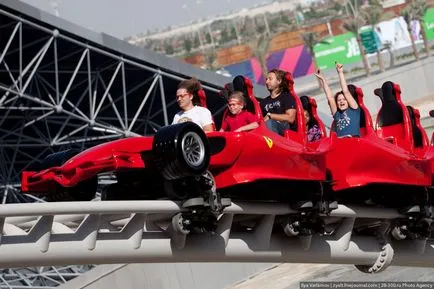 Ferrari World - cea mai mai parc de distracții -