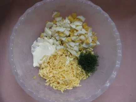 Rosii umplute cu brânză și ouă în cuptor, hozoboz - știm totul despre produsele alimentare