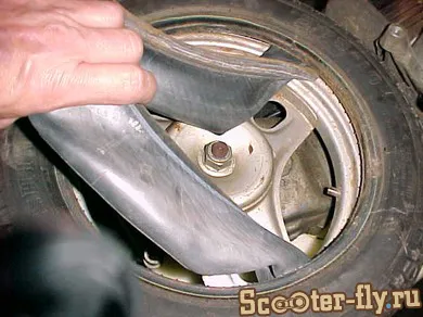 Cum de a schimba un pneu pe un scuter - magazin scuter-fly