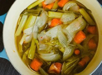Cum de a găti supa de legume