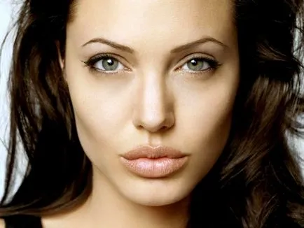 Hogyan készítsünk arccsontja, mint Angelina Jolie, mint