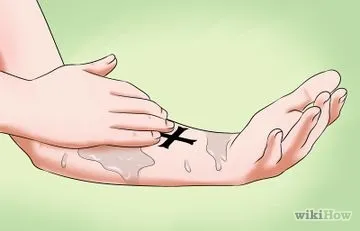 Как да създадете татуировка с помощта на тен