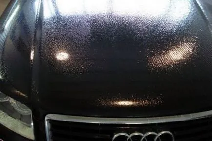 Как да премахнете холограмата след полирането на колата