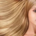 Как да се възстанови естествения цвят на косата