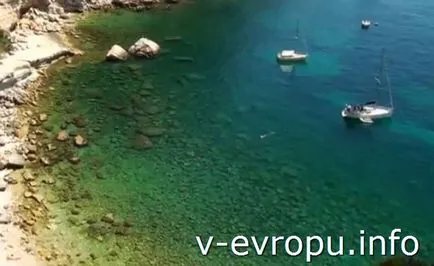 Calanques Marseille, sziklás tengerpart Cassis, francia fjord