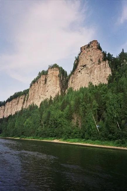 Piatra Vetlan - un traseu turistic pitoresc