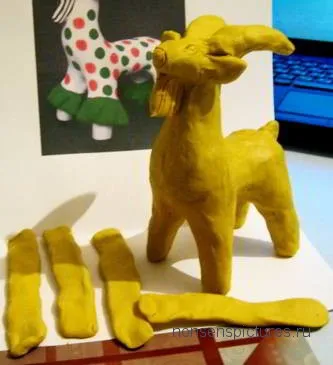 Lepim коза и овен от пластилин, блог графичен дизайнер Novikovoy Mariny малка книжка на глупости