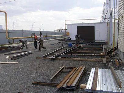 Instalare - cumparaturi pavilioane si cabine de la producător în Tyumen