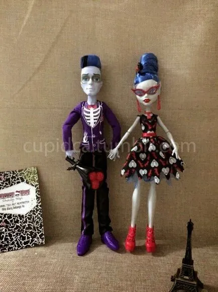 Ghoulia yelps снимки, картини, кукли и характер биография