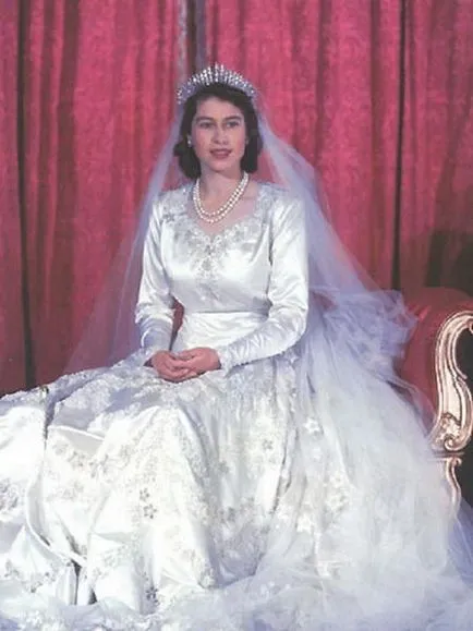 Lenyűgöző esküvői ruhák híres uralkodók