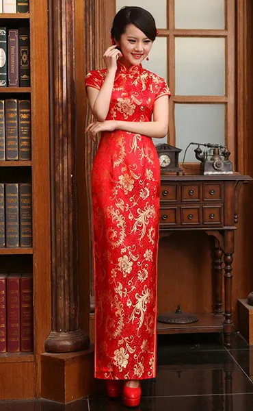 Rochie în stil chinezesc elegant și grațios