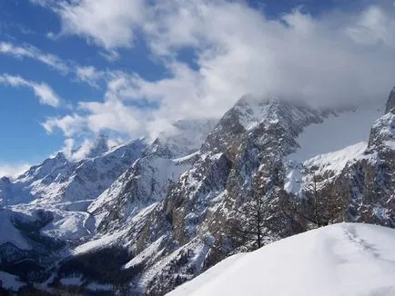 Alte schi-safari în Alpi ...