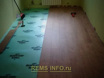Reparare podea hruschevke podea de lemn cu laminat de ambalare ulterioară, parchet laminat si acoperire