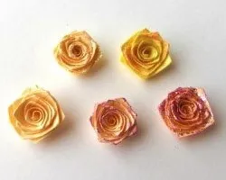 Rose a făcut din hârtie - origami schema de asamblare pas cu pas