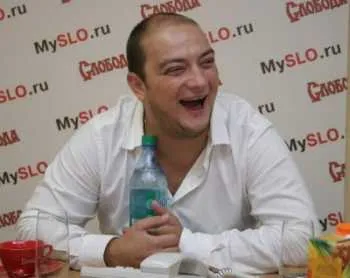 Roman Yunusov a lovit clubul de comedie din cauza „chimist» - toate comedie